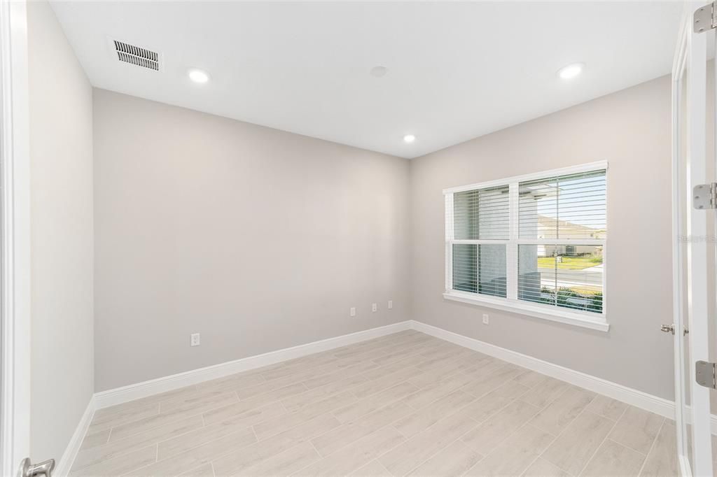 En Venta: $356,000 (2 camas, 2 baños, 1718 Pies cuadrados)