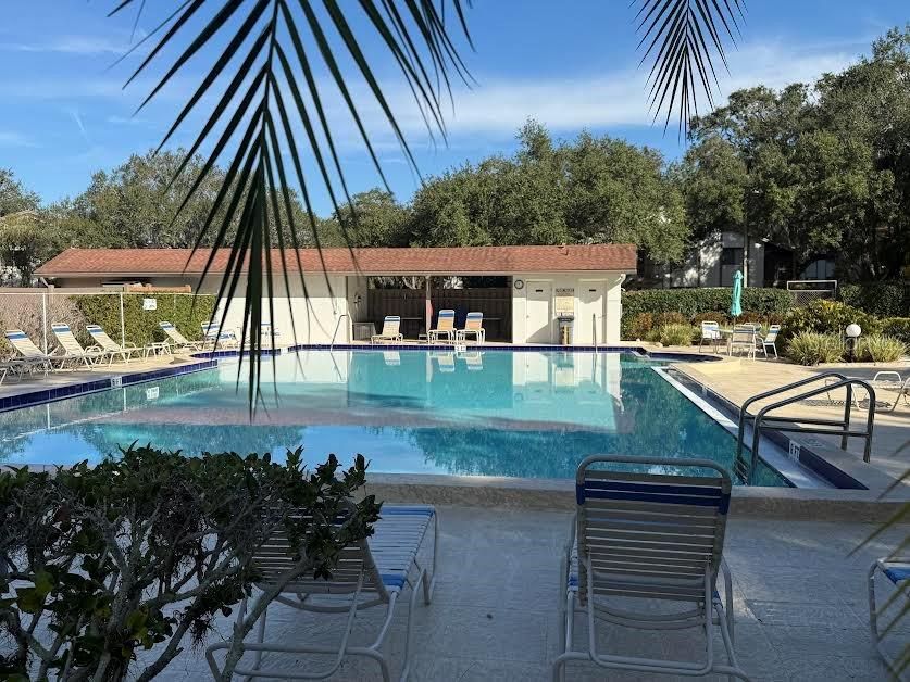 For Sale: $280,000 (3 beds, 2 baths, 1230 Square Feet)