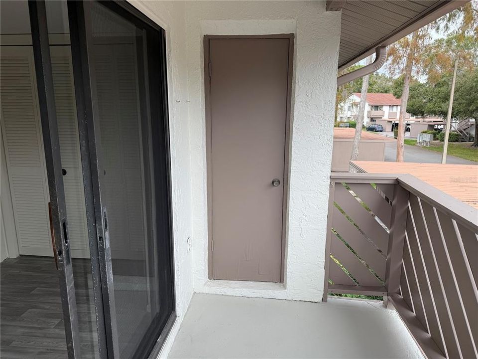 For Sale: $280,000 (3 beds, 2 baths, 1230 Square Feet)