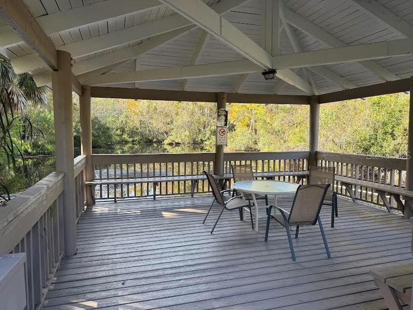 For Sale: $280,000 (3 beds, 2 baths, 1230 Square Feet)