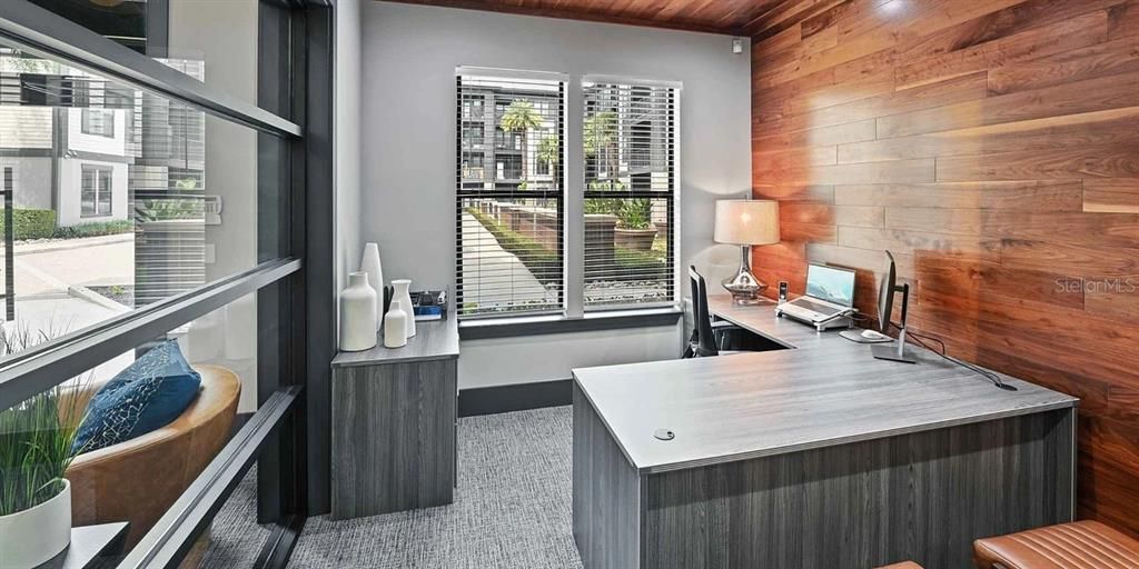 For Rent: $1,450 (1 beds, 1 baths, 615 Square Feet)