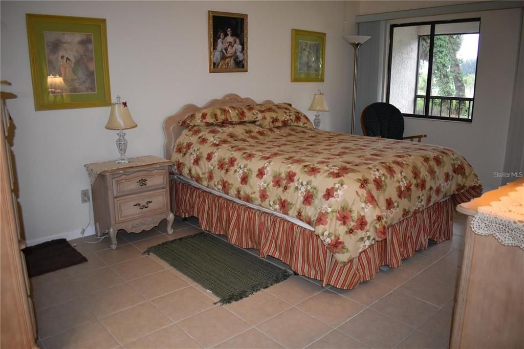 出租: $2,200 (2 贝兹, 2 浴室, 1125 平方英尺)