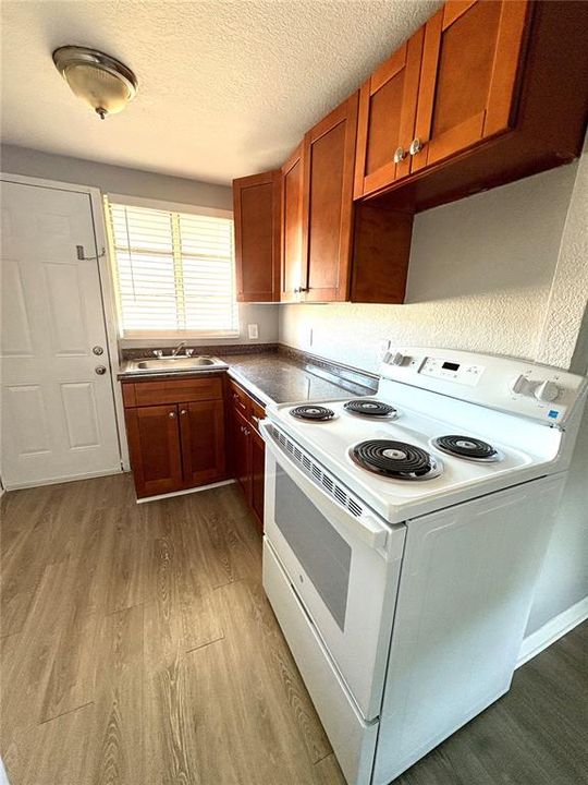 En Renta: $1,200 (2 camas, 1 baños, 878 Pies cuadrados)