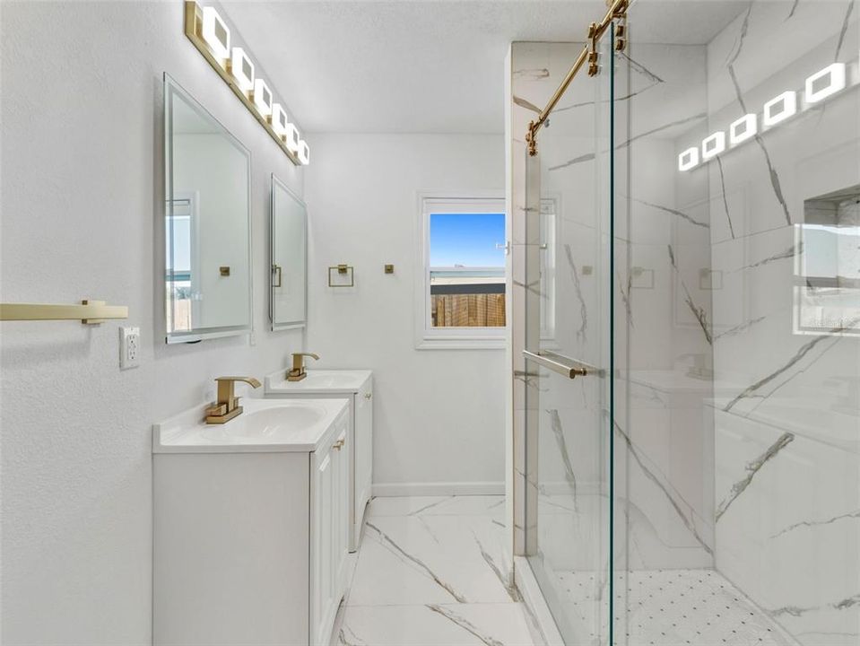 En Venta: $525,000 (2 camas, 2 baños, 1380 Pies cuadrados)