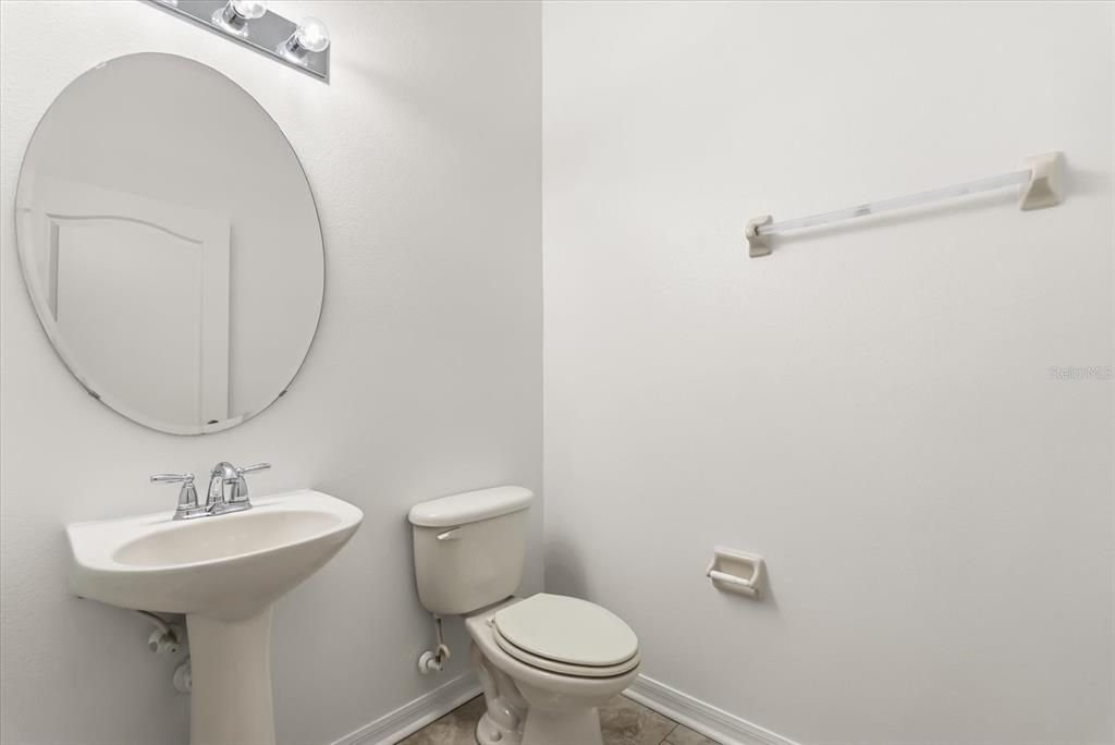 For Sale: $624,999 (4 beds, 2 baths, 2952 Square Feet)