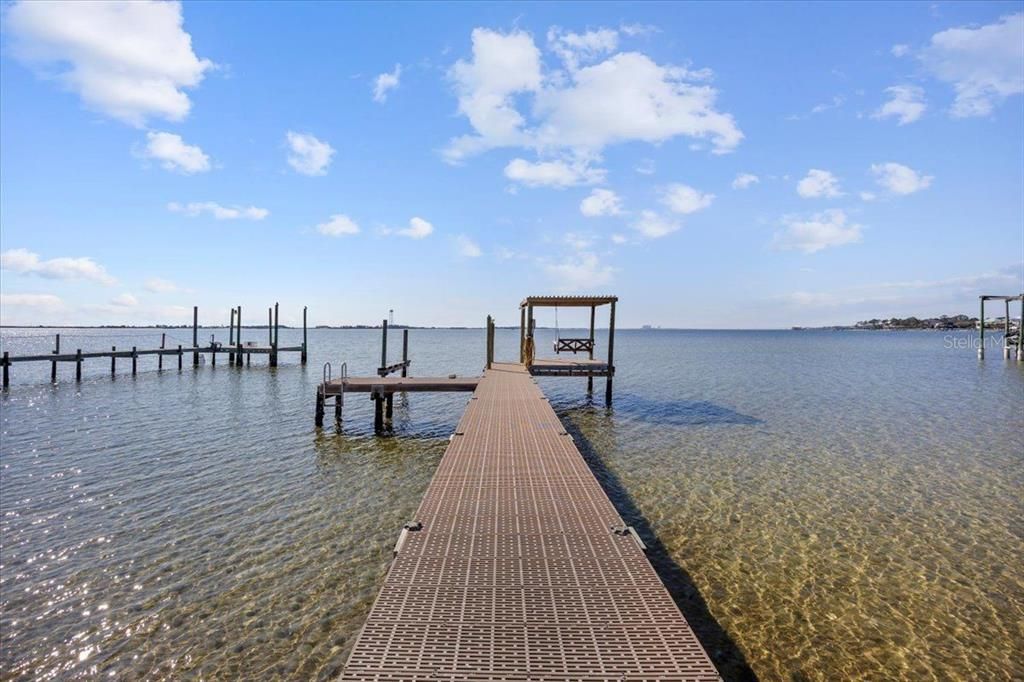 En Venta: $1,199,999 (5 camas, 4 baños, 3025 Pies cuadrados)