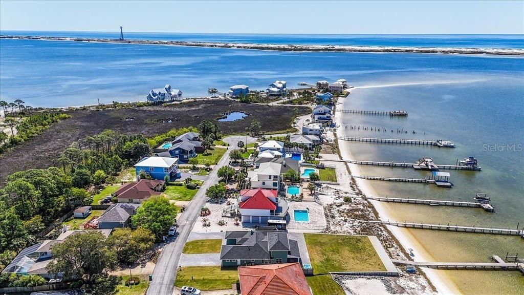 En Venta: $1,199,999 (5 camas, 4 baños, 3025 Pies cuadrados)