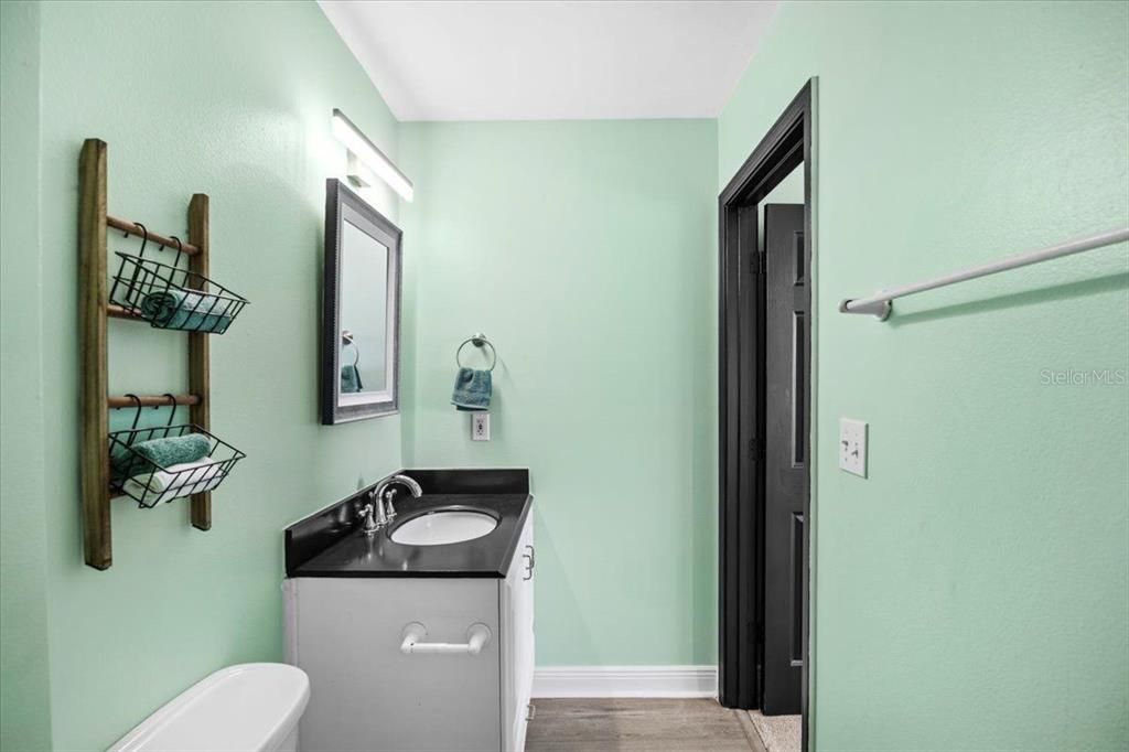 En Venta: $1,199,999 (5 camas, 4 baños, 3025 Pies cuadrados)