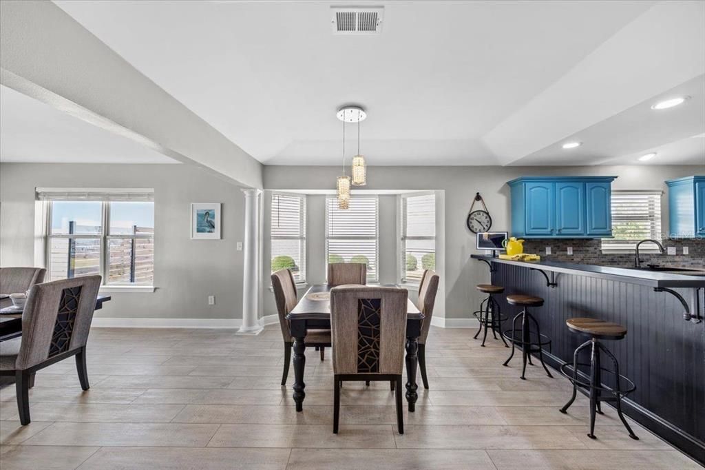 En Venta: $1,199,999 (5 camas, 4 baños, 3025 Pies cuadrados)