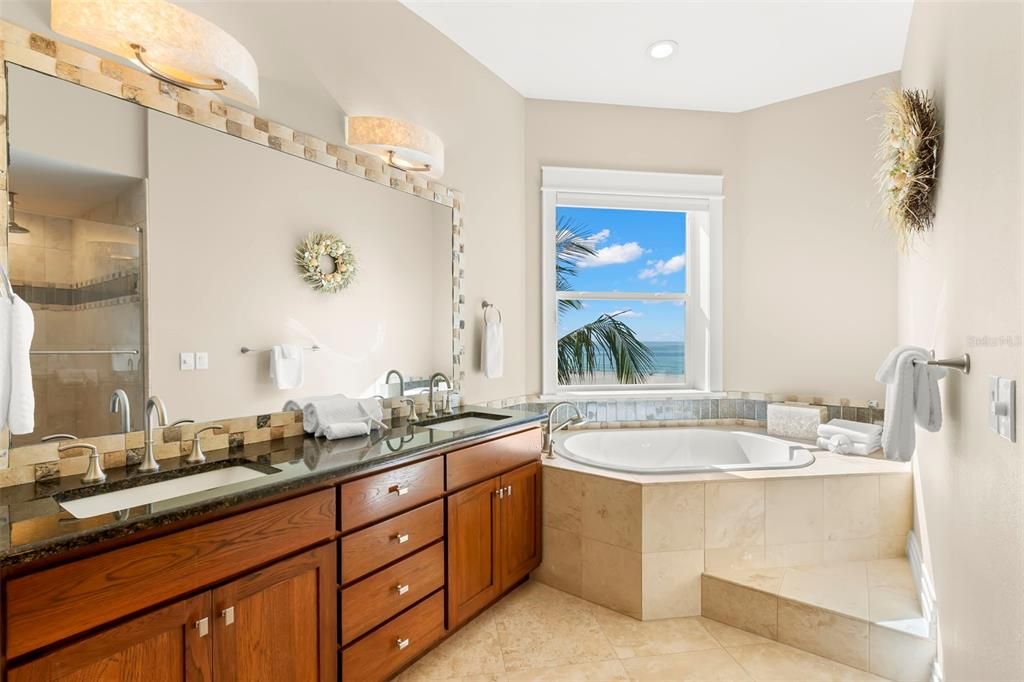 待售: $6,250,000 (4 贝兹, 4 浴室, 3186 平方英尺)