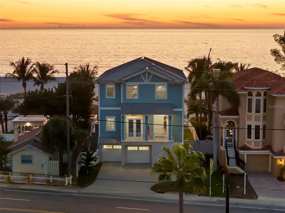 待售: $6,250,000 (4 贝兹, 4 浴室, 3186 平方英尺)