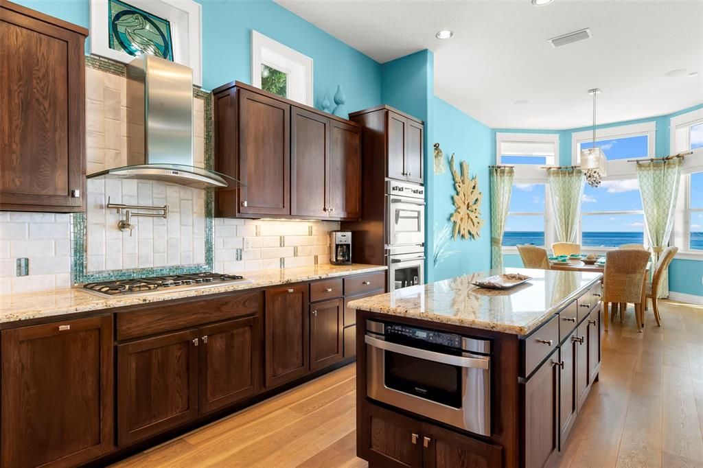 待售: $6,250,000 (4 贝兹, 4 浴室, 3186 平方英尺)