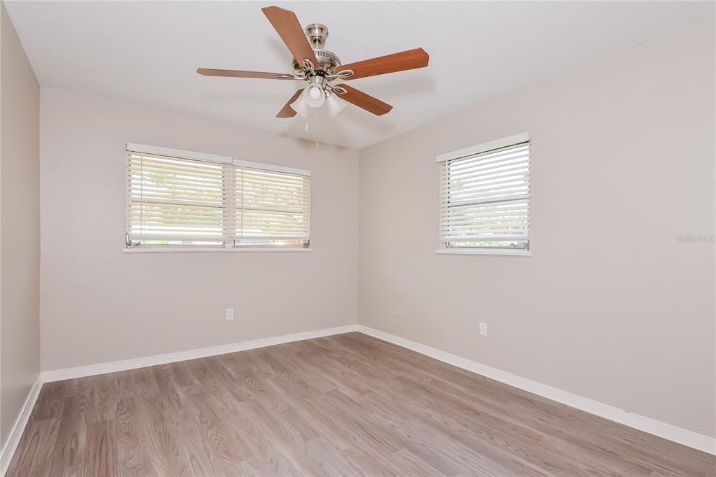 В аренду: $2,860 (3 спален, 2 ванн, 1690 Квадратных фут)