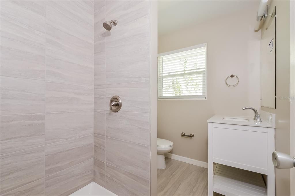 В аренду: $2,860 (3 спален, 2 ванн, 1690 Квадратных фут)