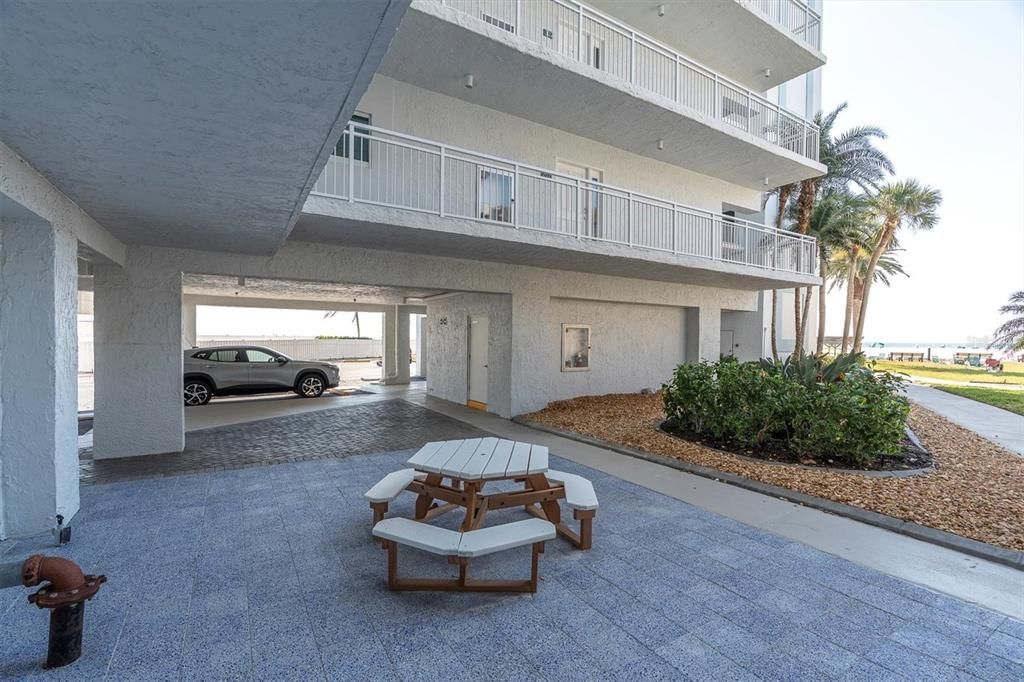 待售: $1,277,000 (2 贝兹, 2 浴室, 1285 平方英尺)