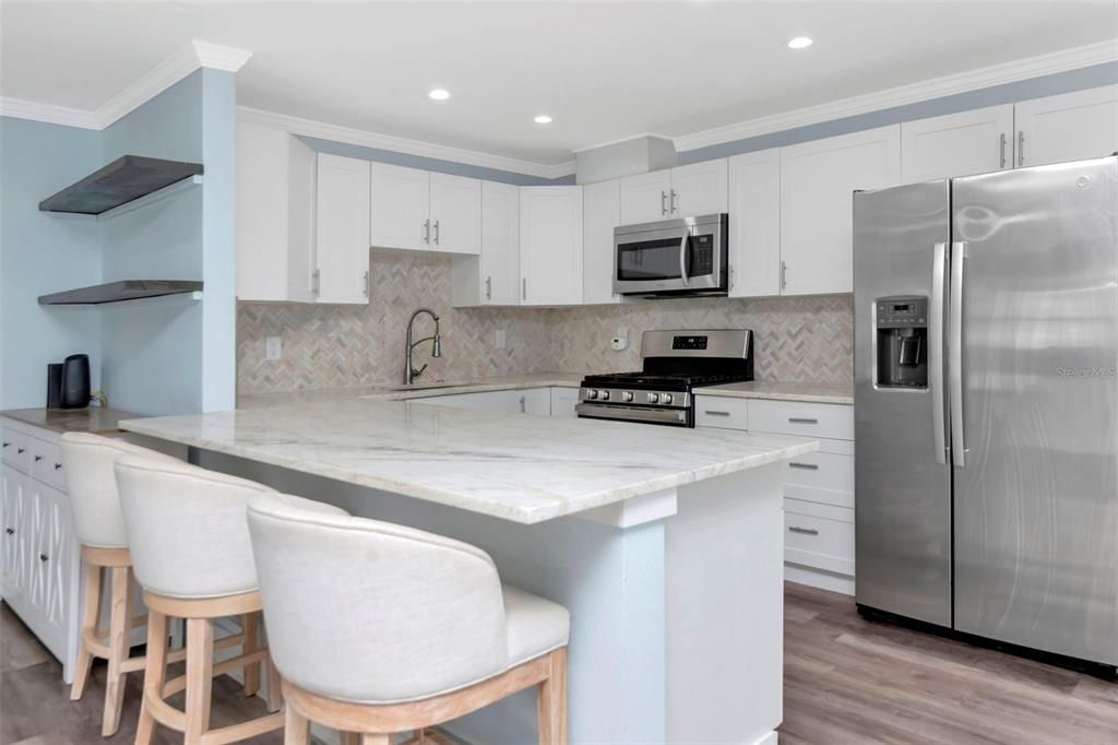 For Sale: $475,000 (2 beds, 1 baths, 1116 Square Feet)