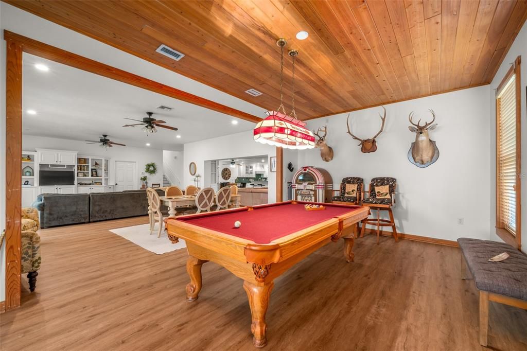 En Renta: $4,500 (5 camas, 4 baños, 4560 Pies cuadrados)