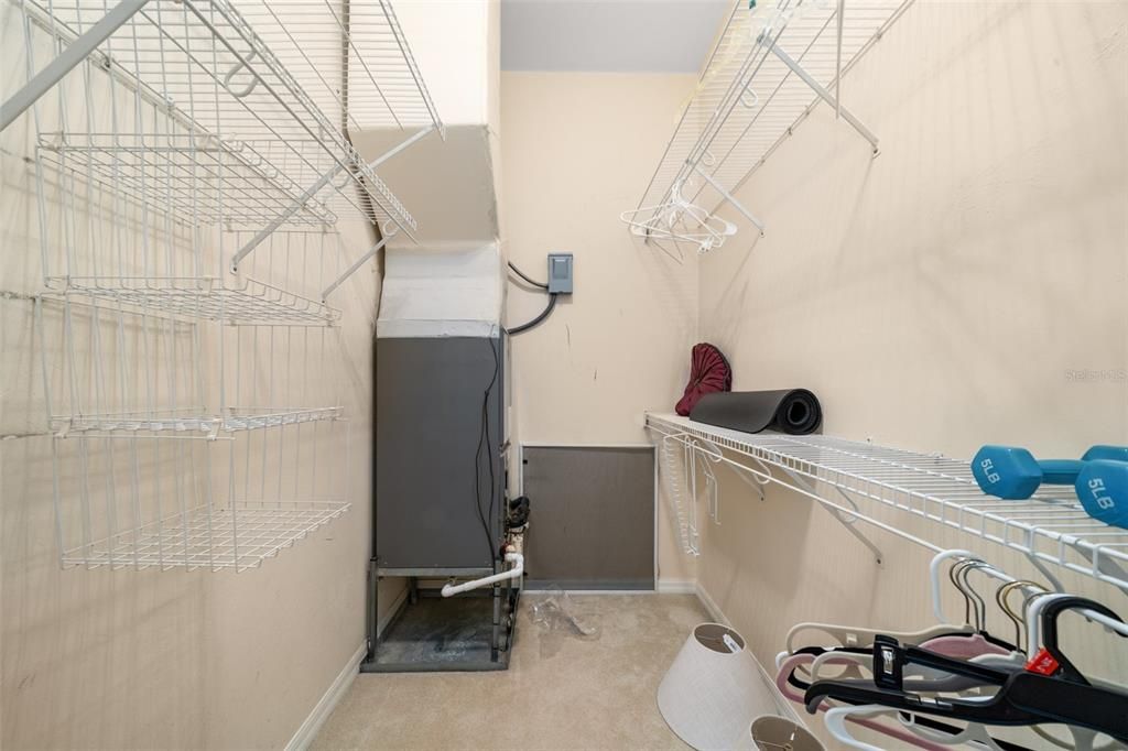 En Renta: $4,500 (5 camas, 4 baños, 4560 Pies cuadrados)