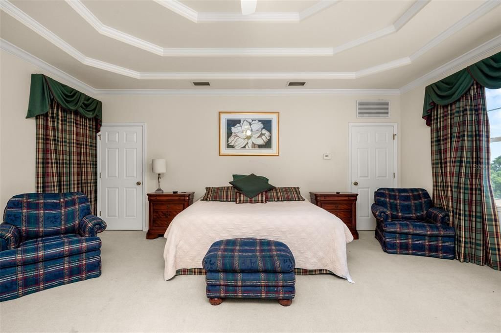 En Renta: $4,500 (5 camas, 4 baños, 4560 Pies cuadrados)