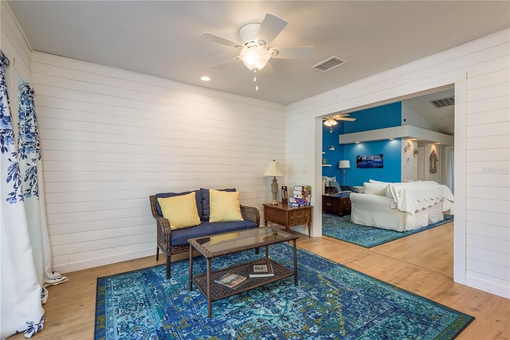 For Rent: $1,995 (2 beds, 2 baths, 1113 Square Feet)