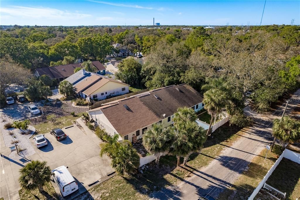 For Rent: $1,995 (2 beds, 2 baths, 1113 Square Feet)