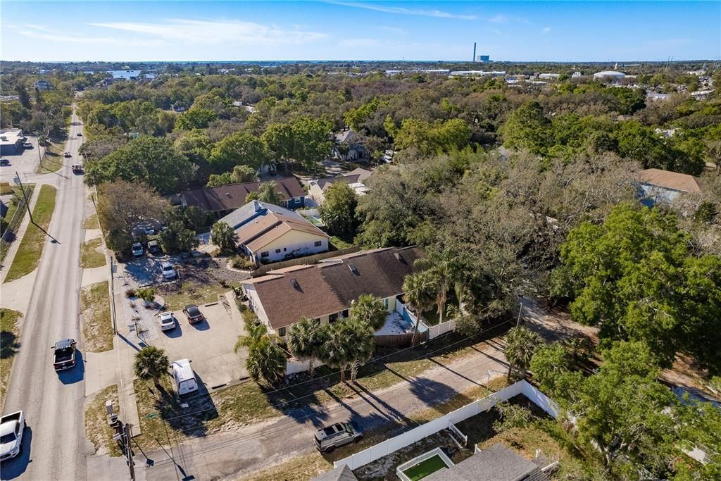 For Rent: $1,995 (2 beds, 2 baths, 1113 Square Feet)