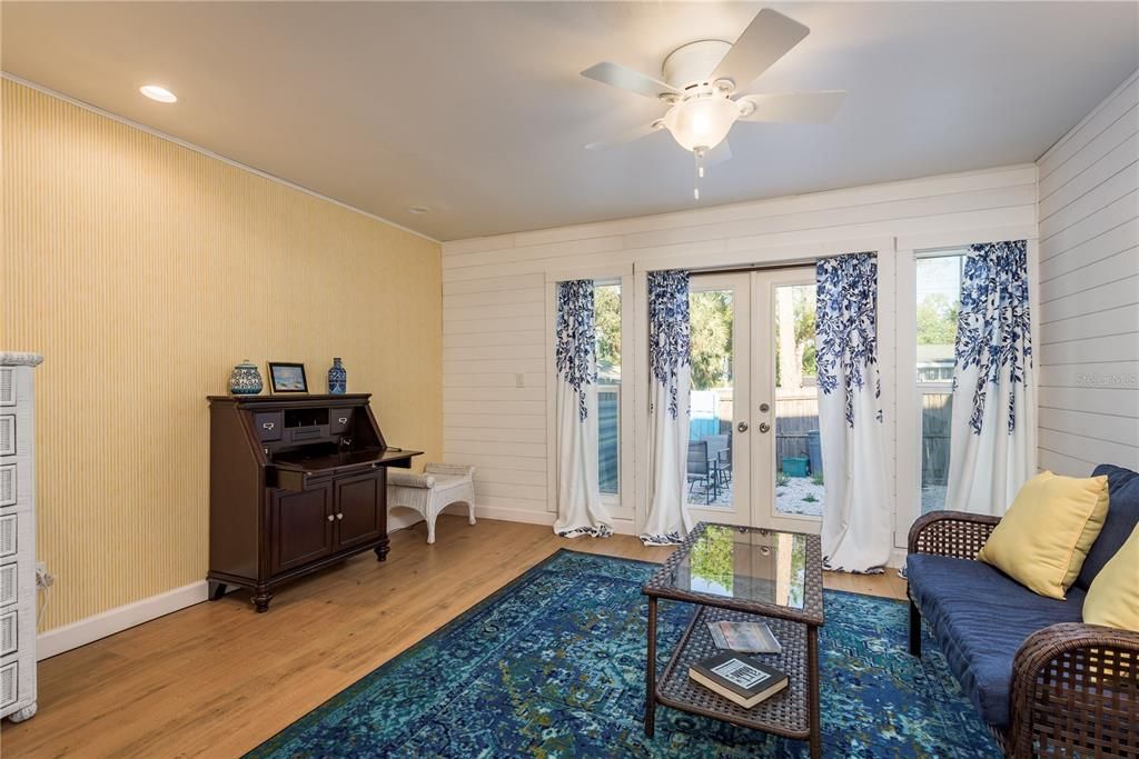 For Rent: $1,995 (2 beds, 2 baths, 1113 Square Feet)