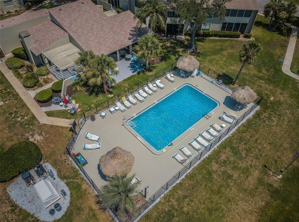 For Sale: $209,900 (2 beds, 2 baths, 980 Square Feet)