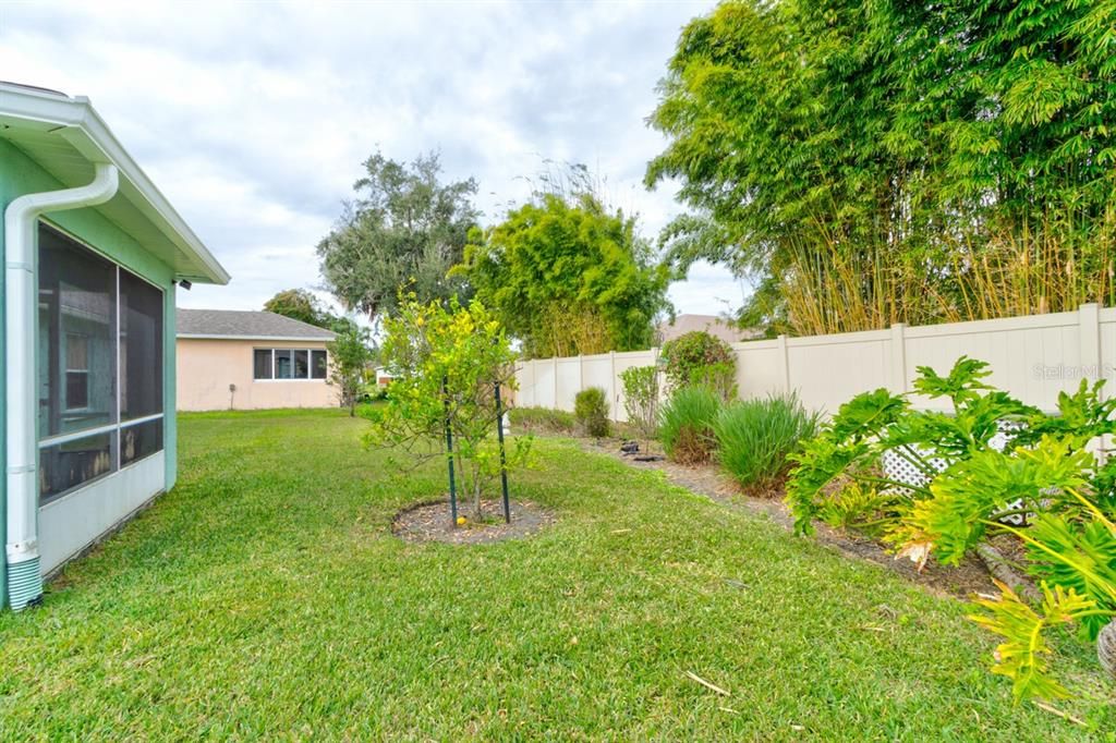 For Sale: $329,000 (3 beds, 2 baths, 1618 Square Feet)