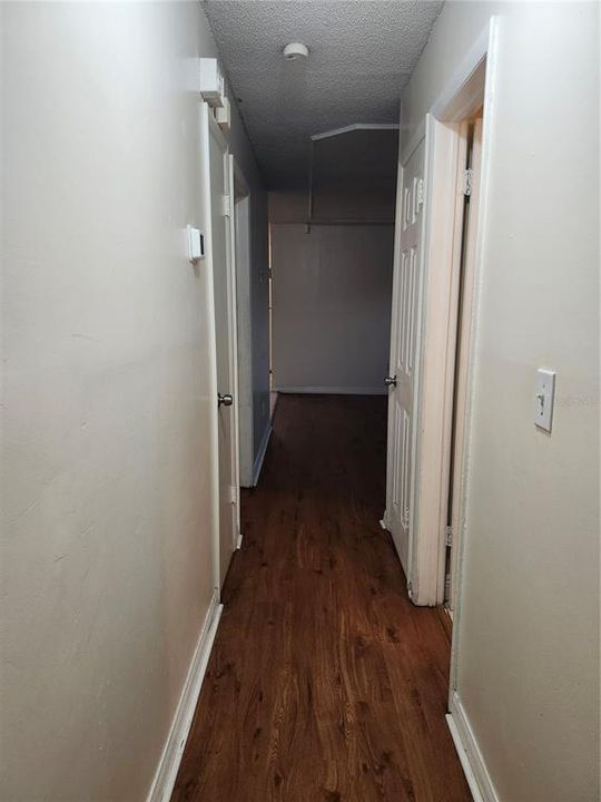 For Sale: $259,000 (4 beds, 1 baths, 1360 Square Feet)