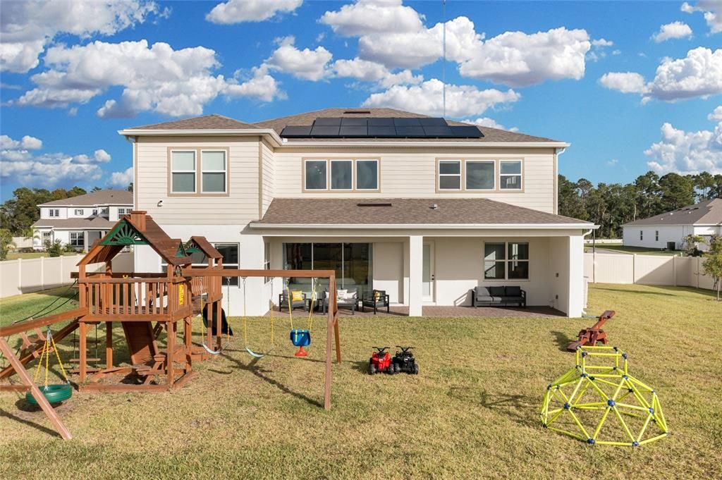 На продажу: $899,000 (5 спален, 4 ванн, 4033 Квадратных фут)