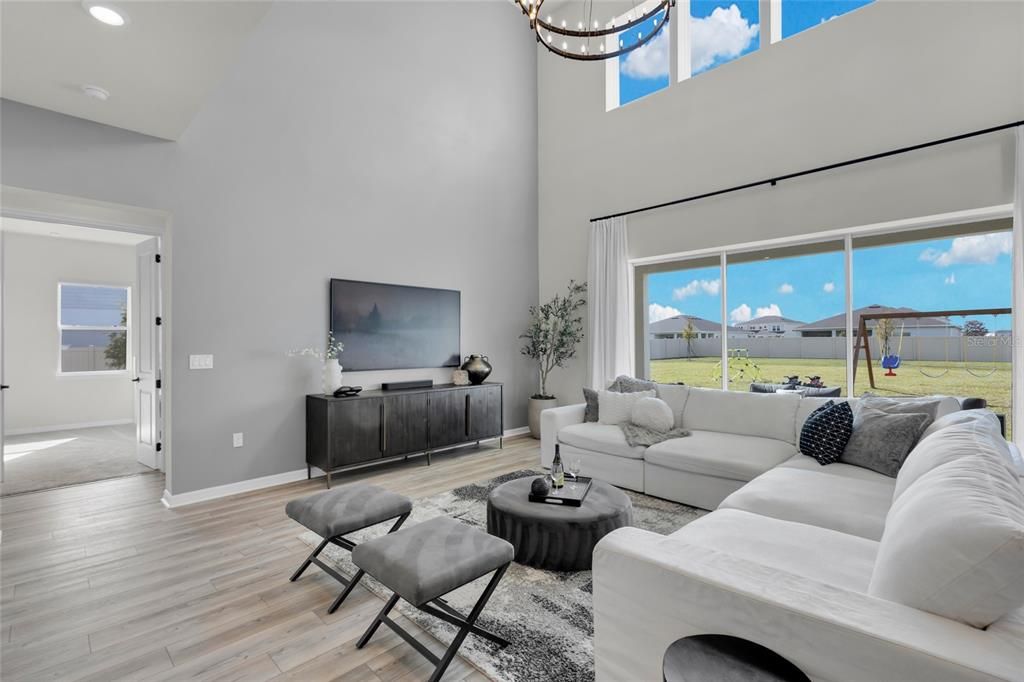 На продажу: $899,000 (5 спален, 4 ванн, 4033 Квадратных фут)