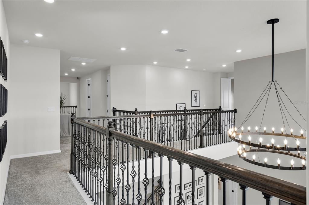 На продажу: $899,000 (5 спален, 4 ванн, 4033 Квадратных фут)