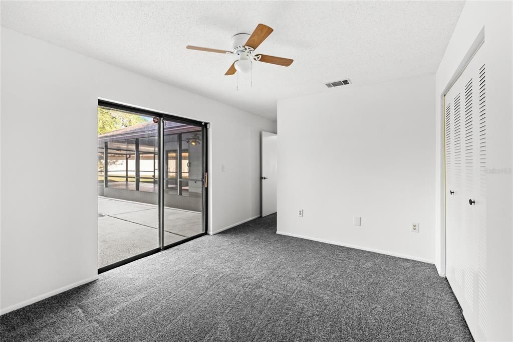 En Venta: $360,000 (2 camas, 2 baños, 1404 Pies cuadrados)