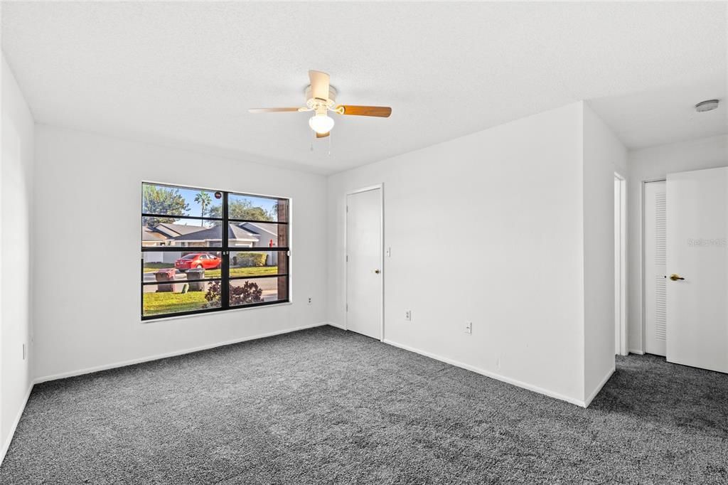 En Venta: $360,000 (2 camas, 2 baños, 1404 Pies cuadrados)