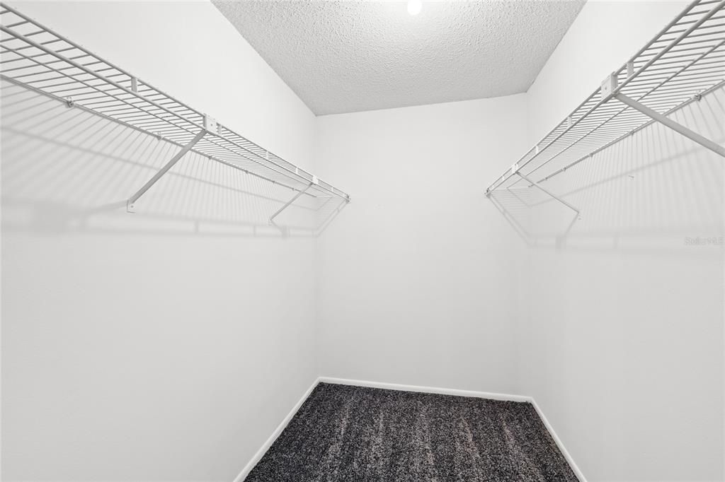 En Venta: $360,000 (2 camas, 2 baños, 1404 Pies cuadrados)