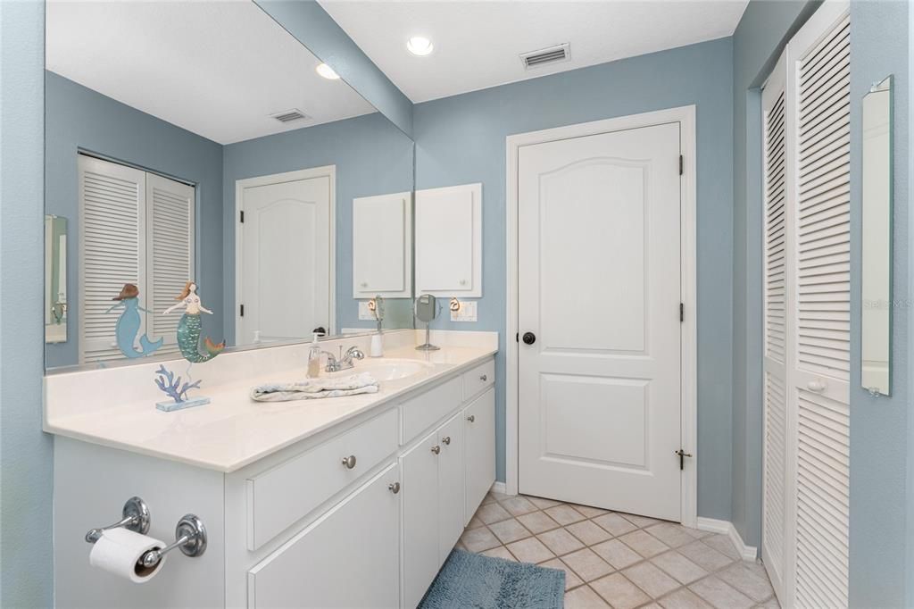 На продажу: $999,900 (3 спален, 2 ванн, 2452 Квадратных фут)