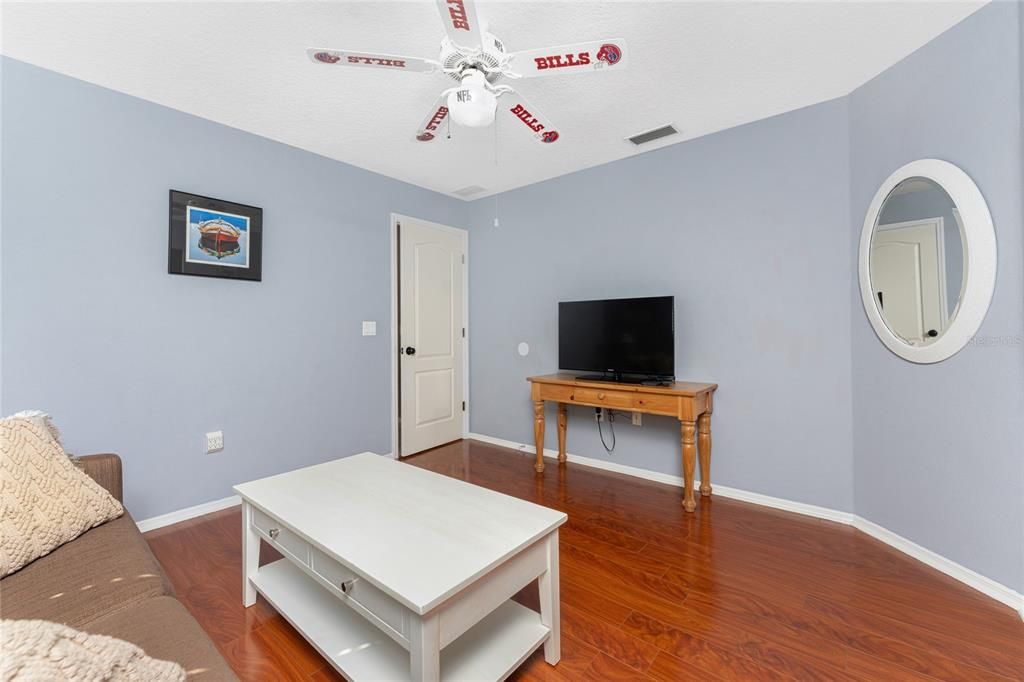 На продажу: $999,900 (3 спален, 2 ванн, 2452 Квадратных фут)