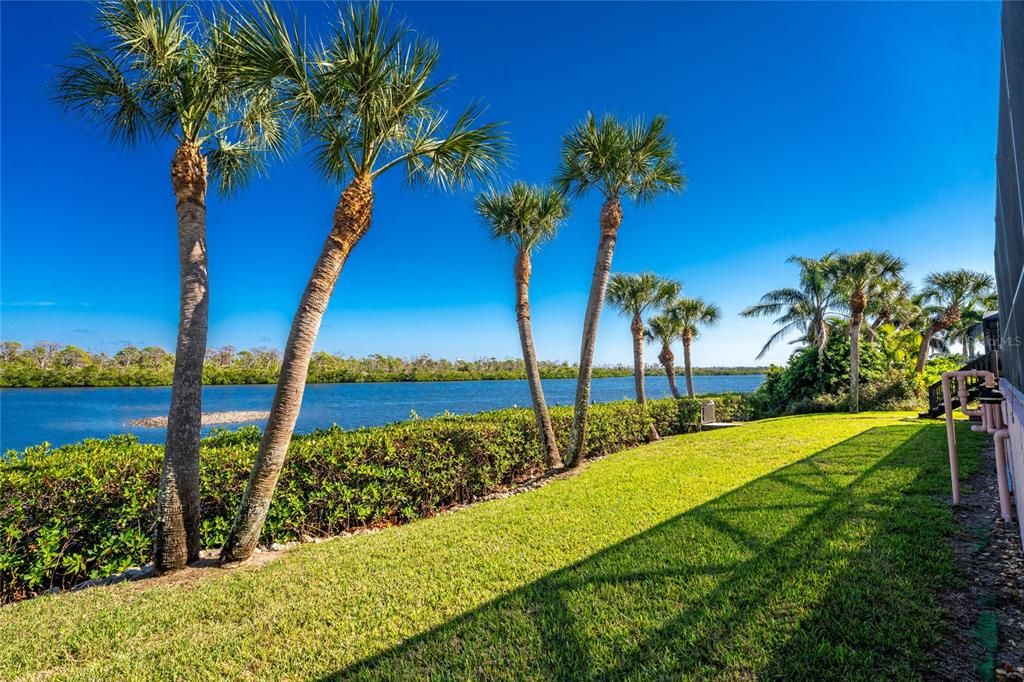 На продажу: $999,900 (3 спален, 2 ванн, 2452 Квадратных фут)