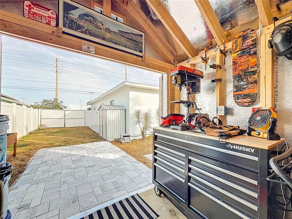 待售: $499,000 (3 贝兹, 1 浴室, 1090 平方英尺)