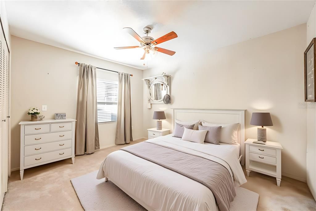 待售: $365,000 (3 贝兹, 2 浴室, 1399 平方英尺)