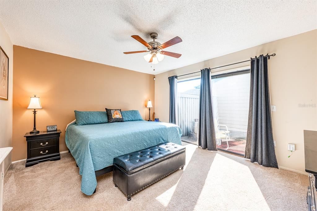 待售: $365,000 (3 贝兹, 2 浴室, 1399 平方英尺)