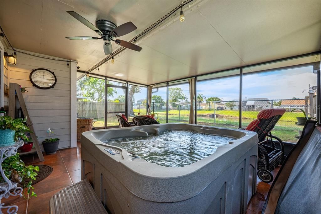 待售: $365,000 (3 贝兹, 2 浴室, 1399 平方英尺)