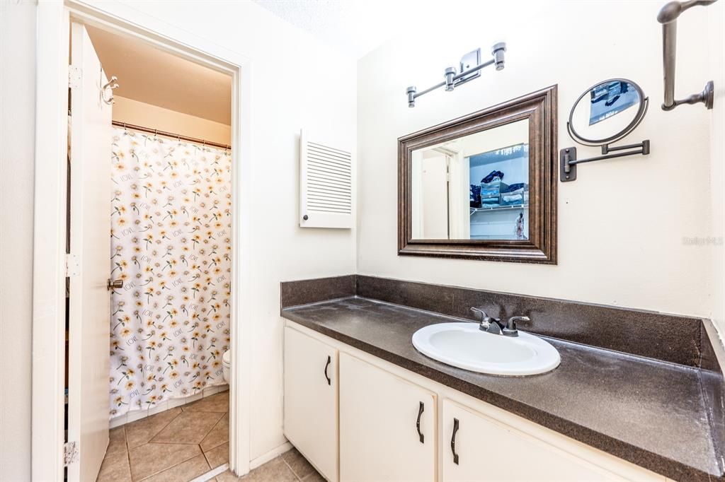 待售: $365,000 (3 贝兹, 2 浴室, 1399 平方英尺)