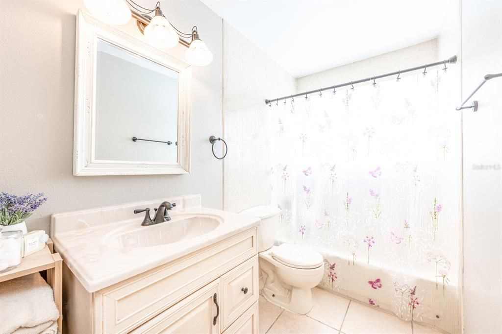 待售: $365,000 (3 贝兹, 2 浴室, 1399 平方英尺)