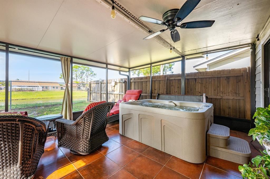 待售: $365,000 (3 贝兹, 2 浴室, 1399 平方英尺)