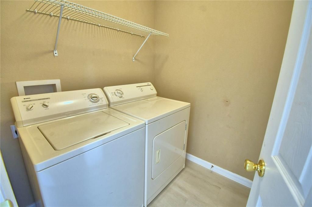 出租: $1,750 (4 贝兹, 2 浴室, 1674 平方英尺)