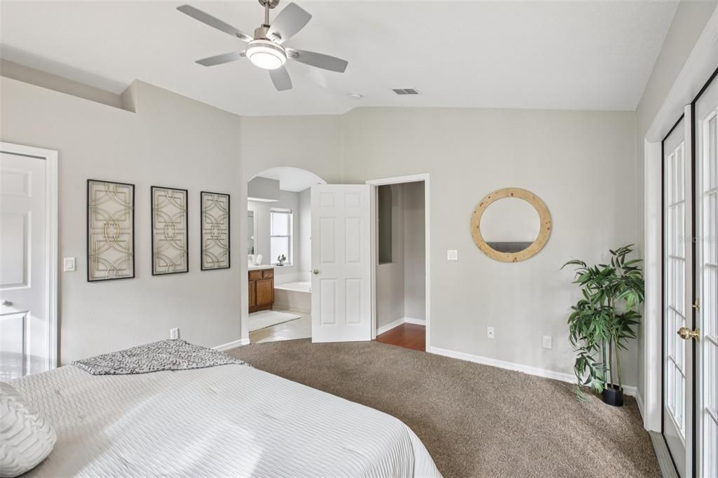 待售: $475,000 (3 贝兹, 2 浴室, 1850 平方英尺)