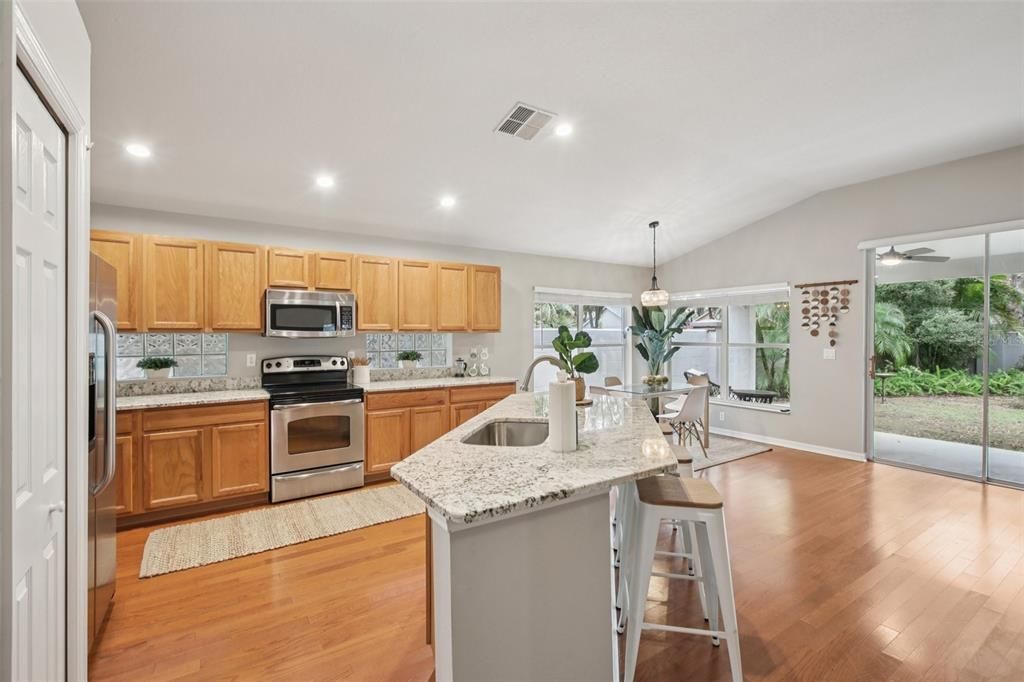 待售: $475,000 (3 贝兹, 2 浴室, 1850 平方英尺)