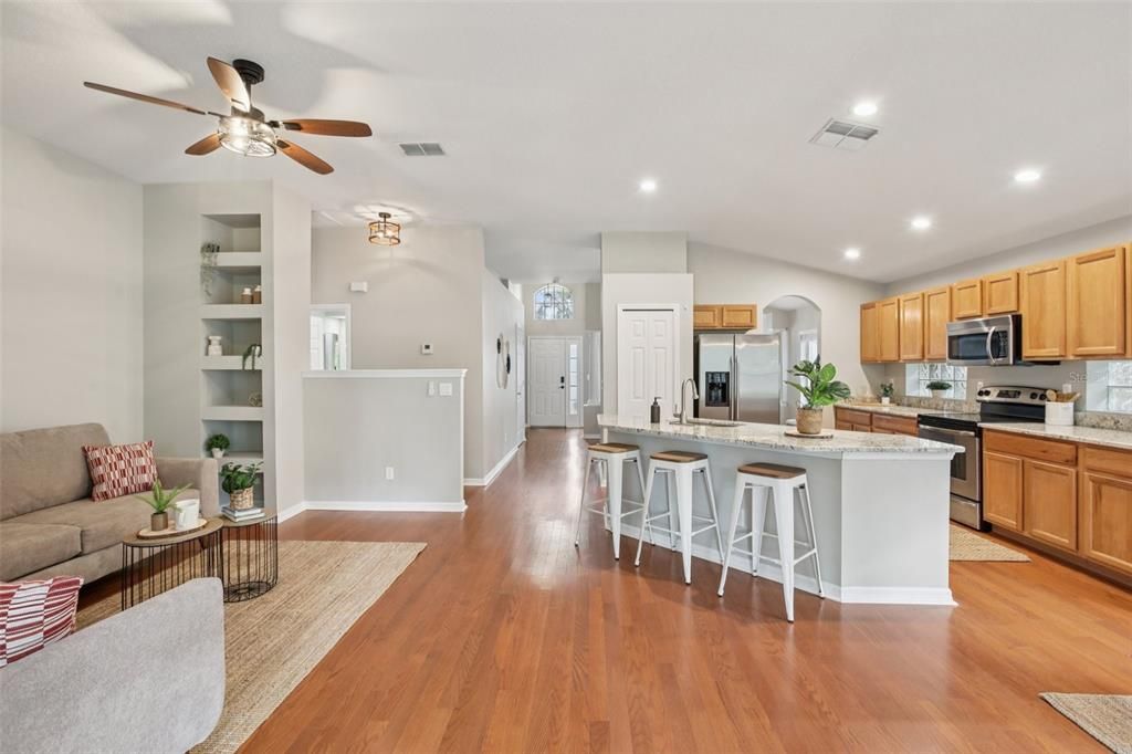 待售: $475,000 (3 贝兹, 2 浴室, 1850 平方英尺)